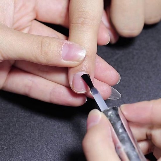 Is het slecht om acrylnagels te krijgen tijdens de zwangerschap