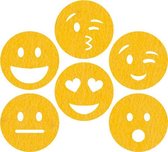 Smileys  vilt onderzetters  - Geel - 6 stuks - ø  9,5 cm - Tafeldecoratie - Glas onderzetter - Cadeau - Woondecoratie  - Tafelbescherming - Onderzetters voor glazen - Keukenbenodigdheden - Woonaccessoires - Tafelaccessoires