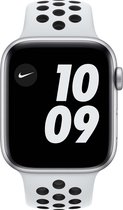 Apple Watch Series 5 Nike - Smartwatch - 40mm - Zilver | bol.com