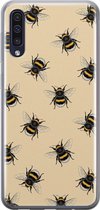Leuke Telefoonhoesjes - Hoesje geschikt voor Samsung Galaxy A70 - Bijen print - Soft case - TPU - Print / Illustratie - Geel