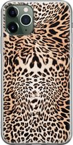 Leuke Telefoonhoesjes - Hoesje geschikt voor iPhone 11 Pro - Animal print - Soft case - TPU - Luipaardprint - Bruin