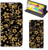 Bookcase Cadeau voor Oma Geschikt voor Samsung Galaxy M31 Telefoonhoesje Gouden Bloemen
