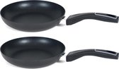 Set van 2x stuks aluminium zwarte koekenpannen Gusto met anti-aanbak laag 28 cm - Hapjespannen