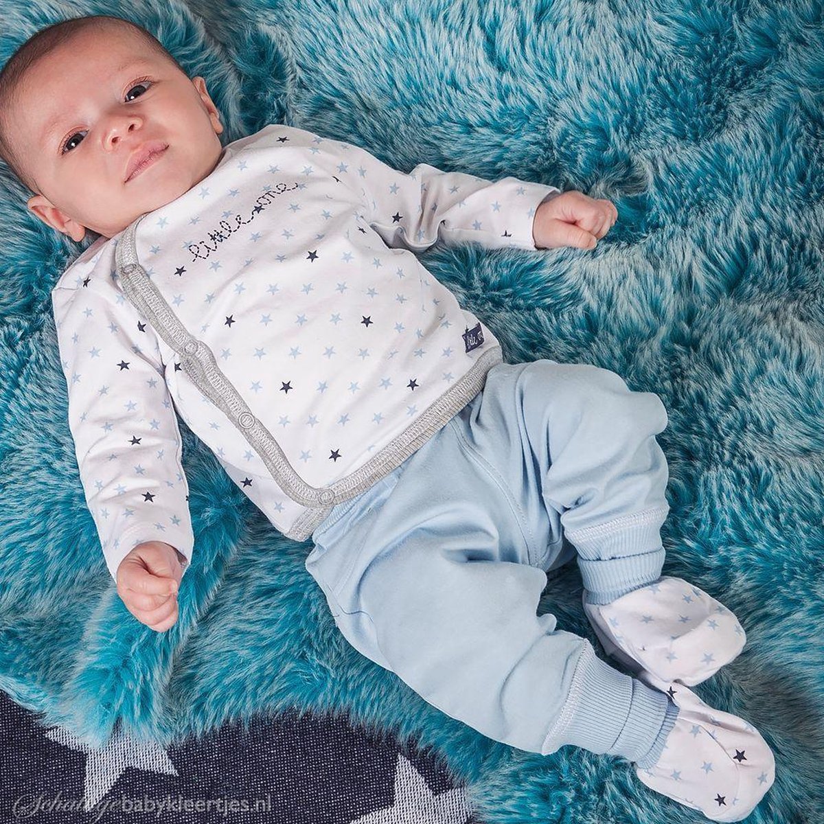 Dirkje-Jongens babypakje pre 2 pce + slofjes- Licht blauw