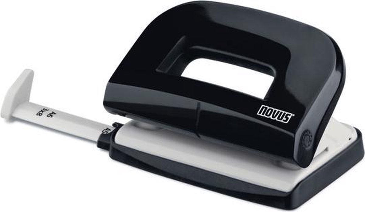 perforator Novus Evolution E210 zwart