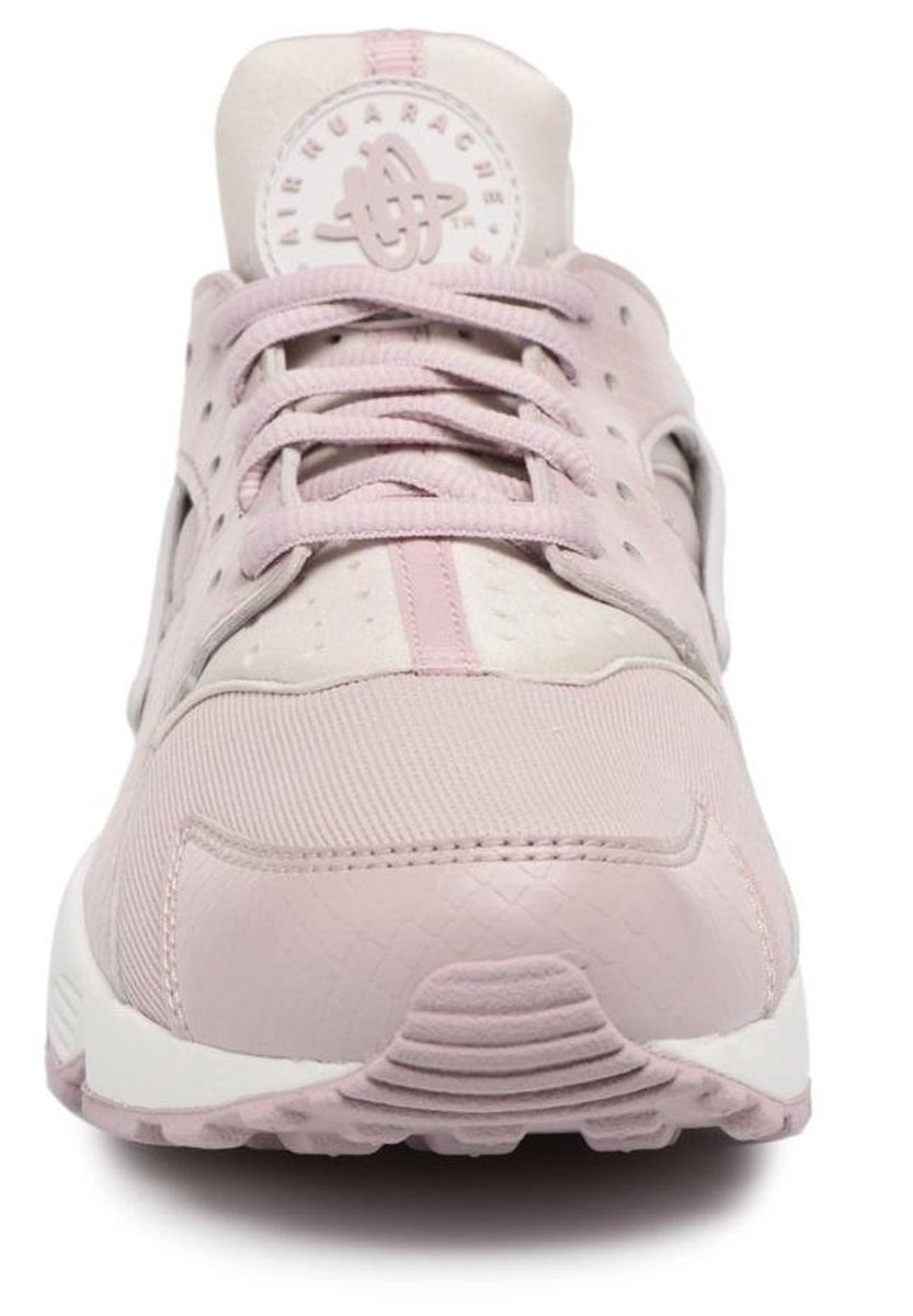 nike huarache run particle rose