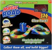 Kids Fun Magic Road Autobaan Glow In The Dark 136-delig Rood