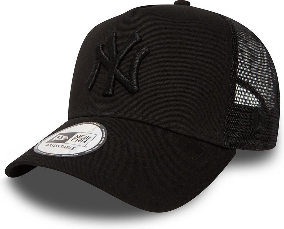 Casquettes New Era New York Yankees Tech Ripstop Trucker Cap Brown