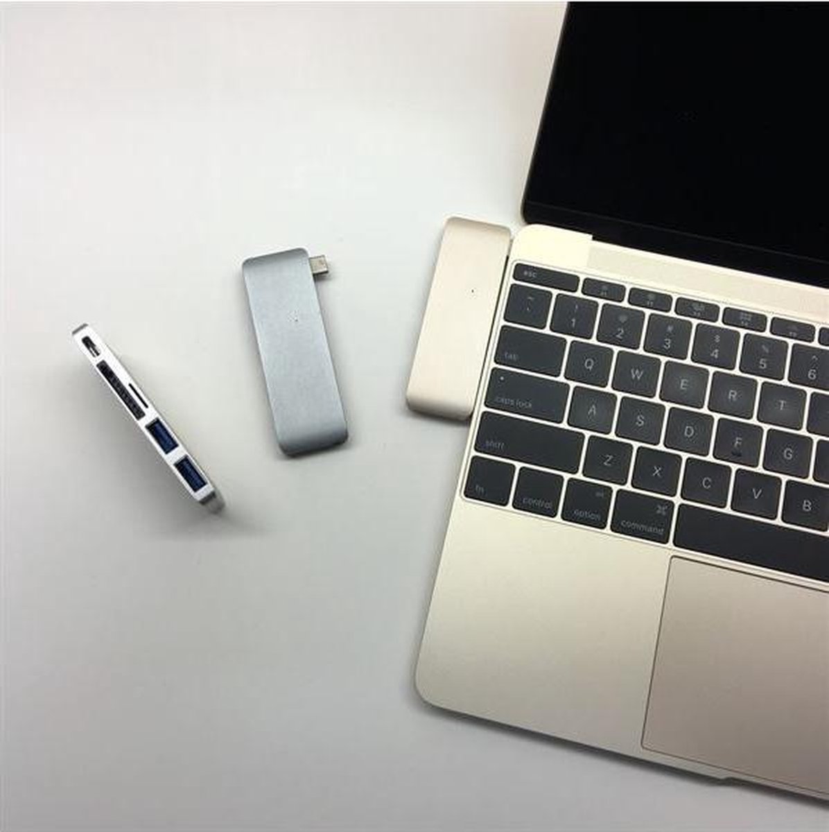 HyperDrive USB-C 5 in 1 Hub (Silver)