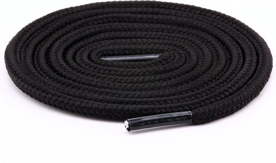 Zwarte ronde schoenveter van 90 cm, opgerold met doorzichtige uiteinden.