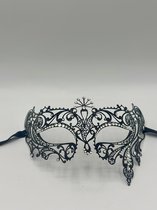 Venetiaans Masker voor vrouwen - elegant zwart metalen masker met schitterende glinsterende strass steentjes - Gemaskerd bal masker met de hand gelaserd