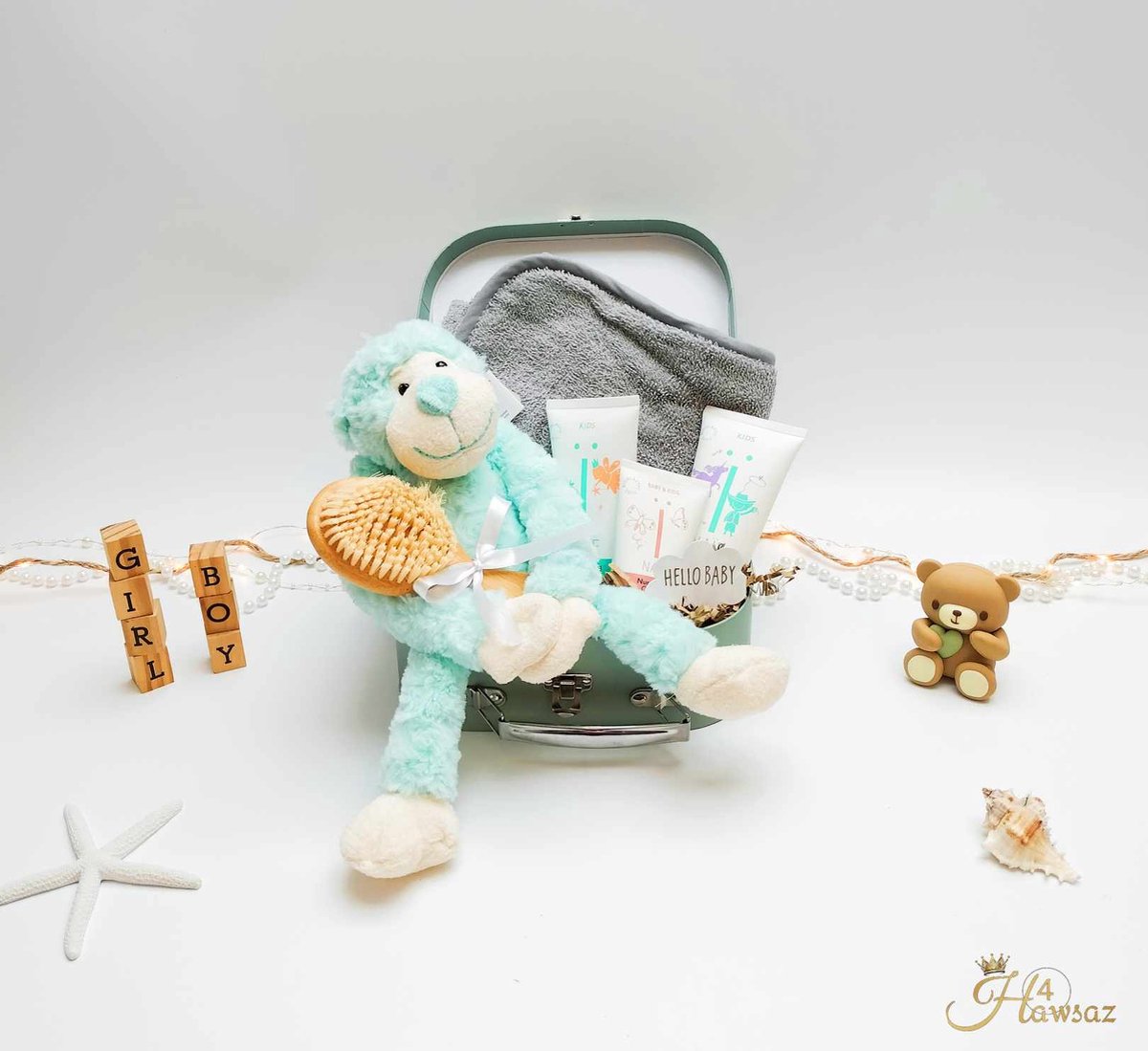 Goedkoopste Kraamcadeau 7 stuks - Hawsaz.nl cadeau - Geboortecadeau - Gepersonaliseerd - Naif versorging - Badcape - Genderneutraal baby cadeau - Babyshower - Genderneutraal - Knuffel