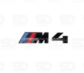 Zelfklevende Hoogglans Zwarte Badge passend voor een BMW M4 Hoge kwaliteit ABS - Geef jouw BMW M4 een unieke look
