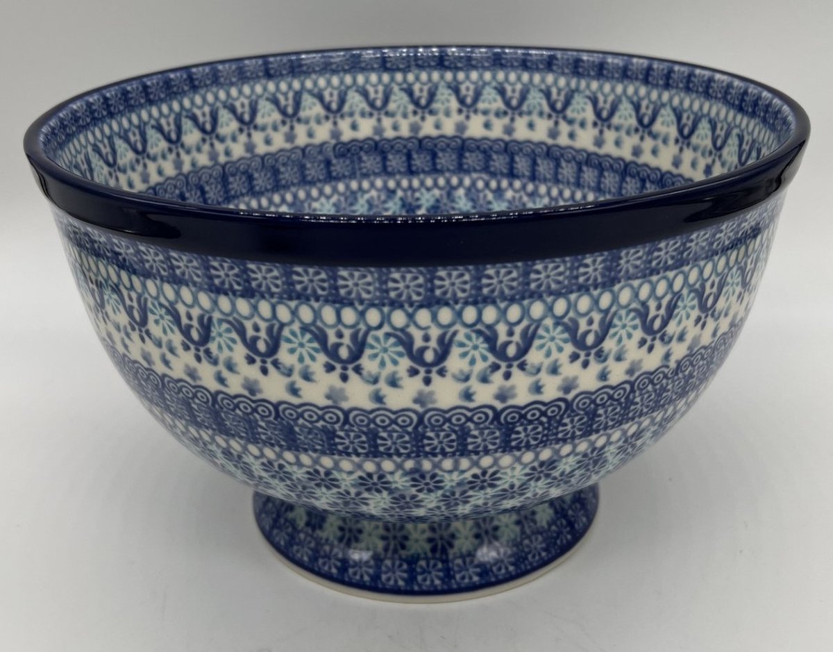 Bunzlau keramiek kom op voet, slakom, fruitschaal blauw motief