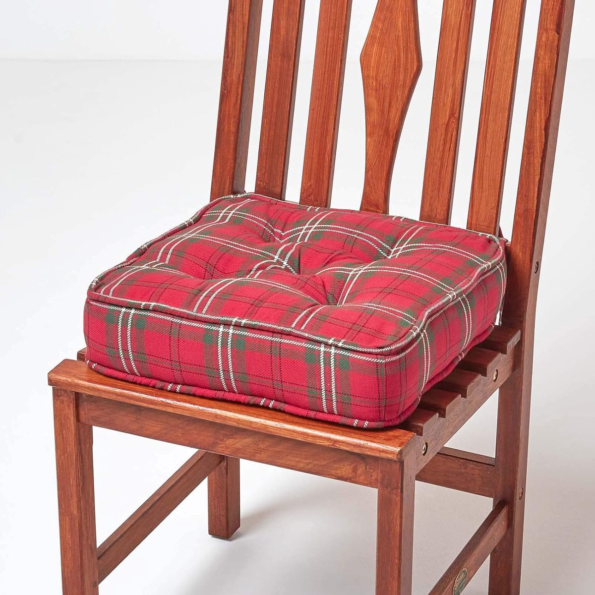 Homescapes tartan stoelkussen rood-groen - zitverhoger 40 x 40 x 10 cm