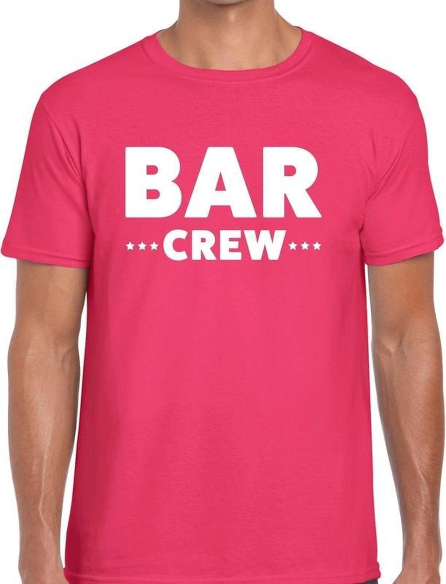 Afbeelding van product Bellatio Decorations  Bar crew tekst t-shirt fuchsia roze heren - evenementen staff / personeel shirt S  - maat S
