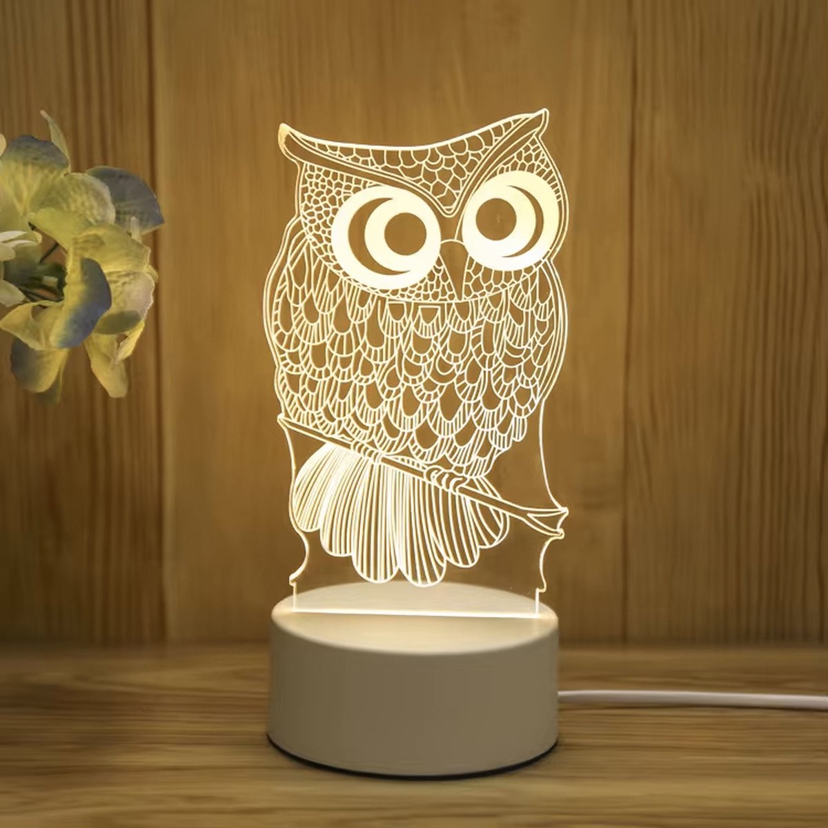 3D illusie LED lampje - Uil - Warm licht - Inclusief 230v stekker - Tafellamp - Sfeerlamp - Bureaulamp - Nachtlamp - Cadeautje - Kinderlamp - Decoratie - Geboorte - Verjaardag