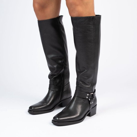 Manfield - Dames - Zwarte leren hoge laarzen met zilverkleurige details -  Maat 39 | bol