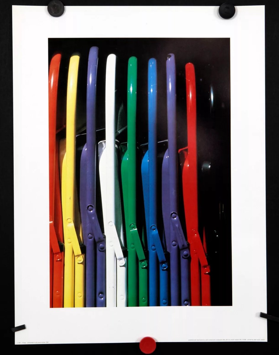 Catch Projecten Poster - Chairs - Jered Holmes - Offset poster - Jaren 80 - 48,5x60 cm Multicolor