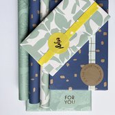 Luxe Cadeaupapier Rollen met Cadeaustickers - 18-delige inpakset - Dubbelzijdig bedrukt - 30x200cm - Verjaardag, blauw, groen inpakpapier