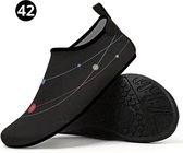 Livano Waterschoenen Voor Kinderen & Volwassenen - Aqua Shoes - Aquaschoenen - Afzwemschoenen - Zwemles Schoenen - Zwart - Maat 42