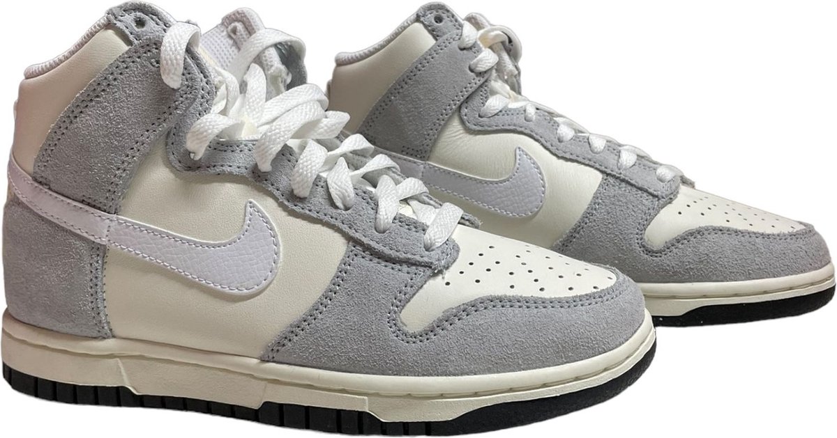 nike dunk grey sail