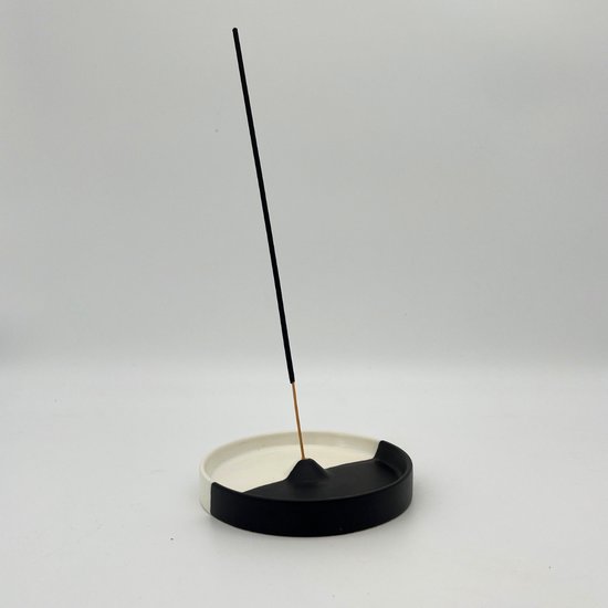 A Keramieke Wierookhouder - Zwart & Wit