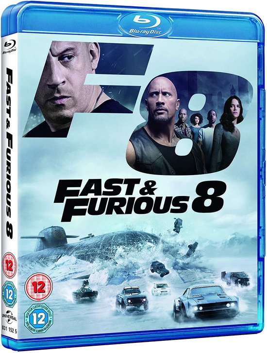 Blu-ray hoes van Fast & Furious 8 met de cast en een onderzeeër in actie.
