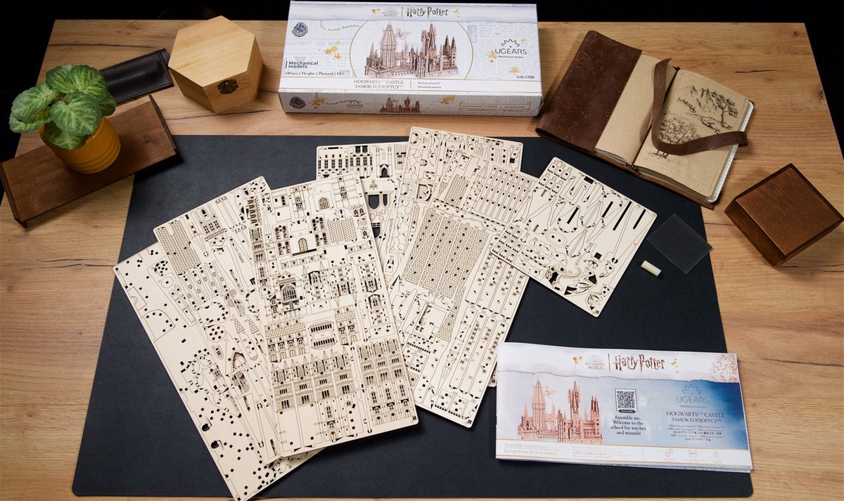 UGEARS 3D Modelbouw - Hogwarts™ Castle - Harry Potter™ - Mechanisch Bouwpakket Hout - Educatief Speelgoed — afbeelding 11