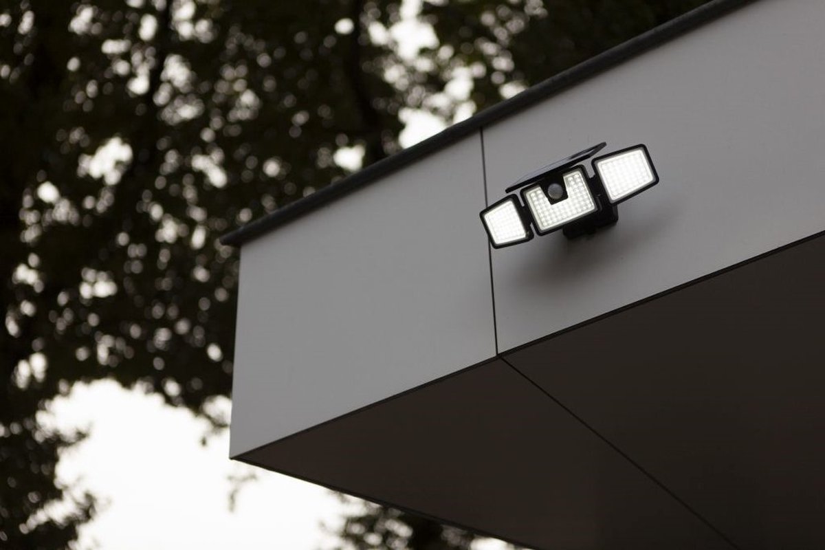 Lutec Briti - Solar wandlamp voor buiten