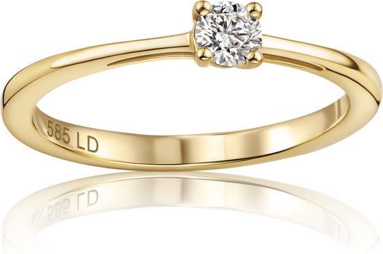 Gouden ring met een solitaire diamant in vierkante zetting, '585 LD' gravure.