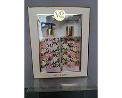 geschenk set vrouwen verjaardag - moeder dag - leuk geschenk - kado - kerst geschenk jasmijn - body lotion - douche gel - vriendin - vegan -