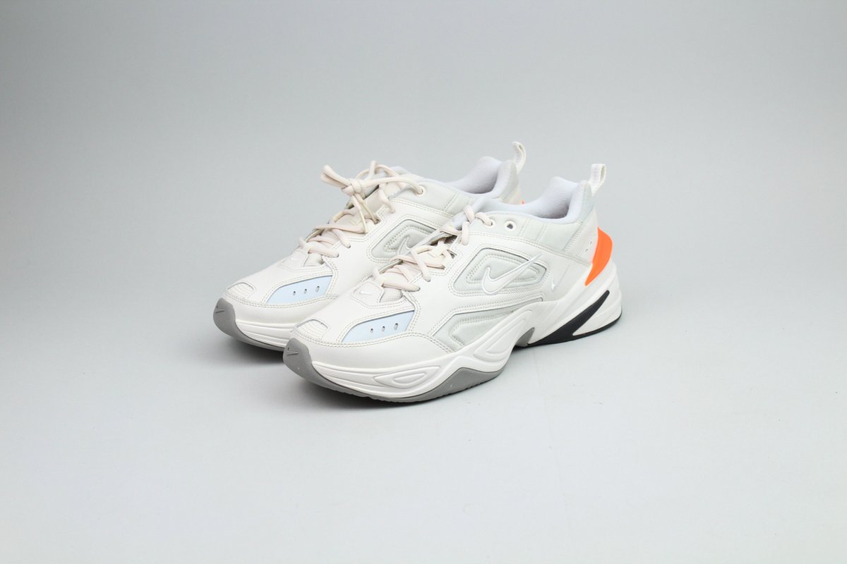 m2k tekno 44