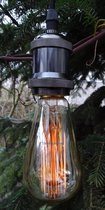 Snoerpendel E27. Lengte hanglamp met zwarte fitting 90cm. Pendelfitting E27 met stoffen snoer, plafondplaat en lamp. Zwarten fitting E27. Wordt geleverd met dimbare lange lamp.