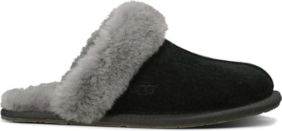 UGG Scuffette II Dames Pantoffels Zwart Maat 37 bol