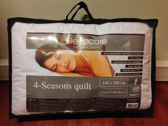 Sleepcare 4 seizoenen dekbed - 140 x 200 cm wit - vulling polyester |  bol.com