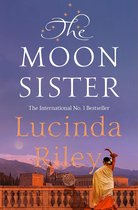 Boekcover van 'The Moon Sister' van Lucinda Riley. Een vrouw in een gouden sjaal danst op een balkon met een kasteel op de achtergrond.