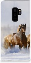 Geschikt voor Samsung Galaxy S9 Plus Standcase Hoesje Paarden