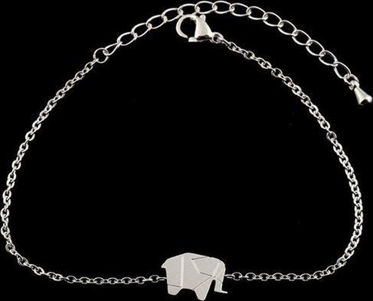 Armband met olifant zilverkleur. (mat)