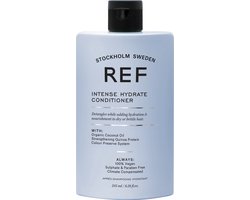 REF Stockholm – Intense Hydrate Conditioner – 245 ml – Krullen – Haar – Droog