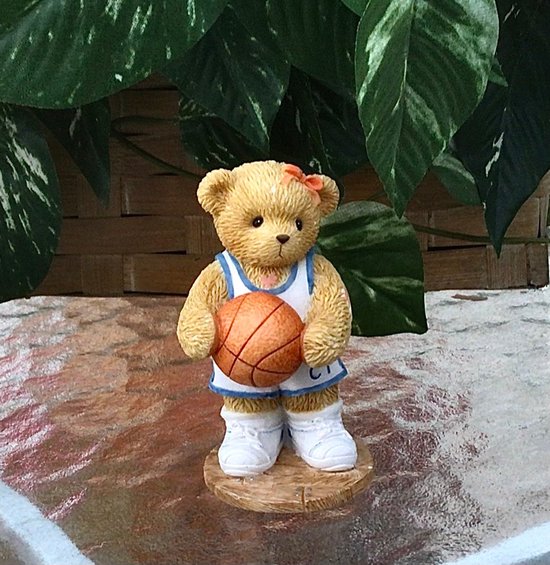 Cherised Teddies - 111350 - Jodi - Girl W/Basketball Figurine