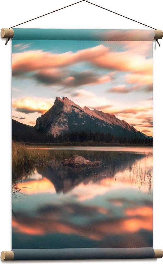 Textielposter - Berg aan Meer in Canada - 40x60 cm Foto op Textiel