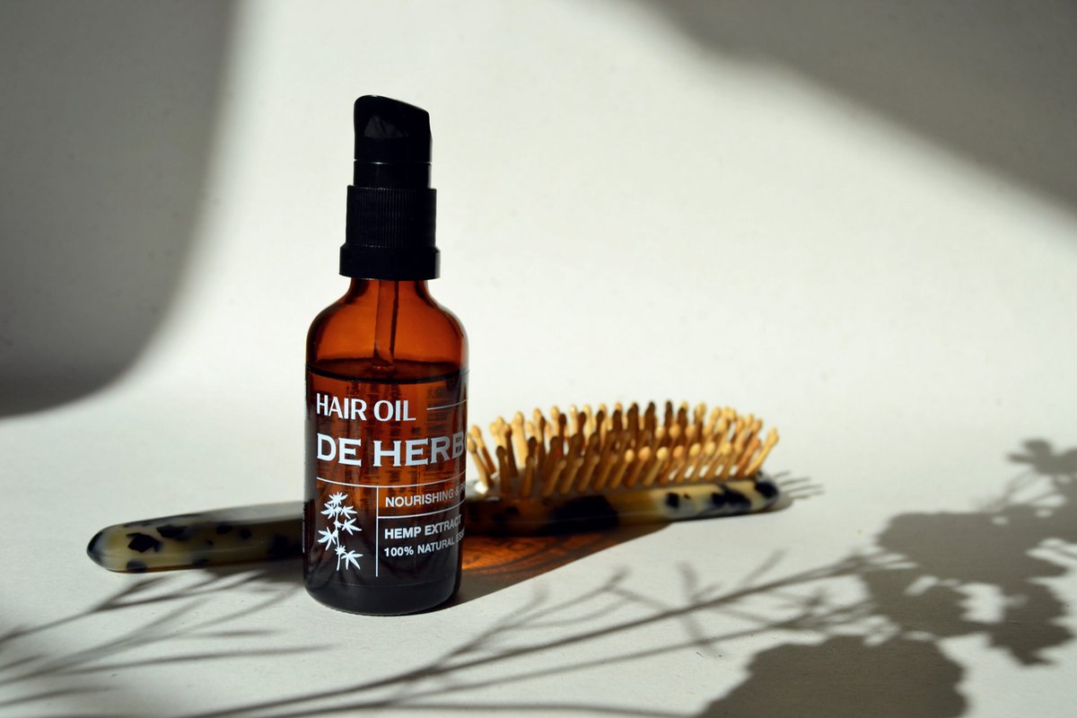 DE HERBORIST | Haar Olie | Beschermende Formule | Nourishing Hair Oil | 50ml | Hemp Seed Extract + Castor Oil Nourishing & Protecting Free of THC Vegan, Organic & Gluten Free