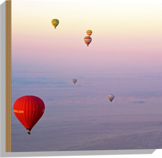 WallClassics - Bois - Vols en montgolfière dans différentes montgolfières - 50x50 cm - 9 mm d'épaisseur - Photo sur bois (avec système de suspension)