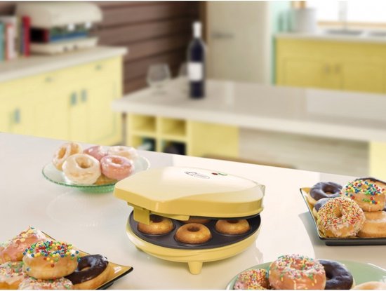 Bestron Donutmaker - ADM218SD - Mini donutmaker - 700W - 7 donuts - Geel