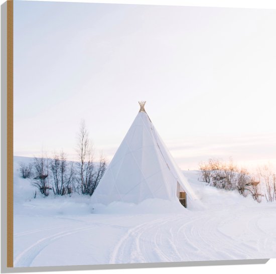 Hout - Tent in de Sneeuw - 80x80 cm - 9 mm dik - Foto op Hout (Met Ophangsysteem)