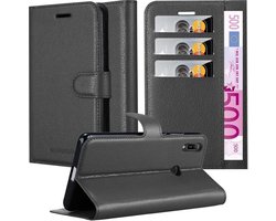 Coque Cadorabo pour Huawei Y6 2019 en PHANTOM BLACK - Coque de protection avec fermeture magnétique