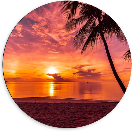 Dibond Muurcirkel - Silhouet van Palmboom aan Kalm Water met Zonsondergang - 60x60 cm Foto op Aluminium Muurcirkel (met ophangsysteem)