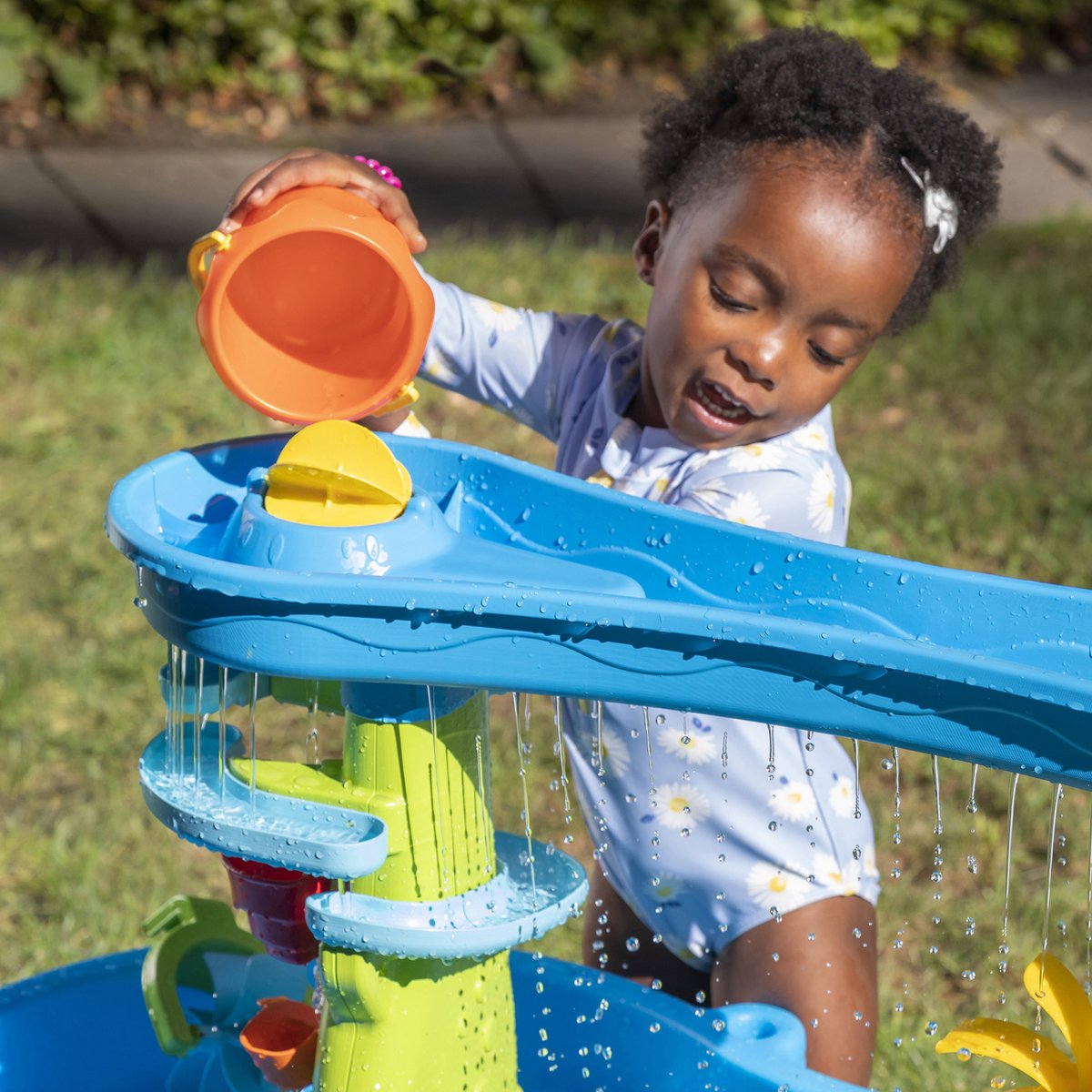 Step2 Double Showers Splash Watertafel - Incl. 11-delige accessoireset - - Waterspeelgoed voor kind - Activiteitentafel met water voor de tuin / buiten — afbeelding 11