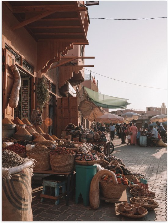 WallClassics - Poster Glanzend – Markt in Marrakesh - Marokko - 75x100 cm Foto op Posterpapier met Glanzende Afwerking